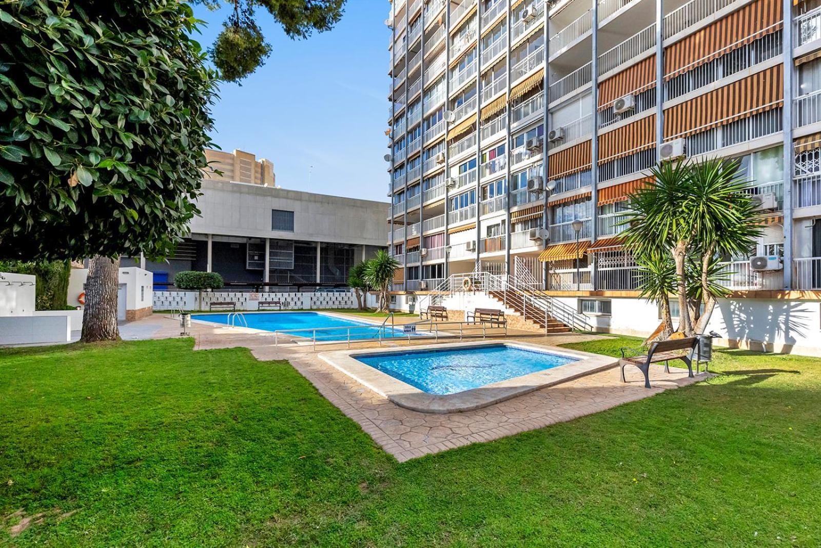 Reformed Sea Views In With Ac And Pool * Benidorm